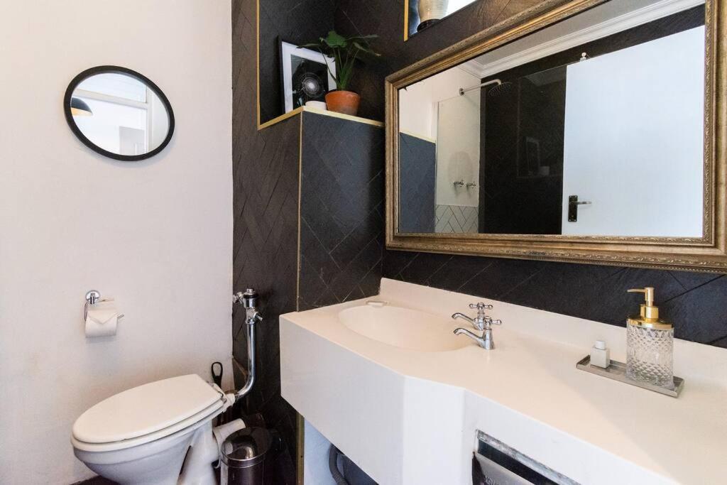 One Bedroom Oasis - Kloof Street Apartment Cape Town
